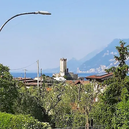 Rustico Casetta Pia בית נופש