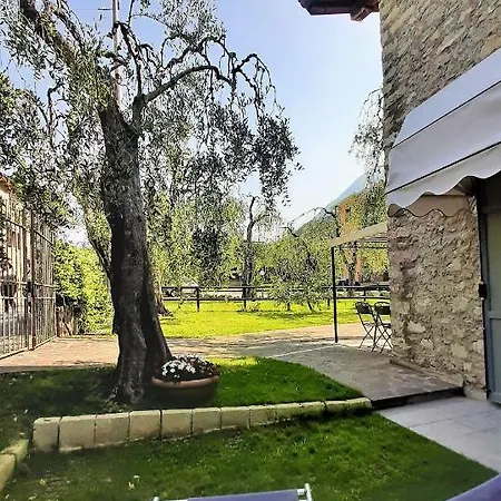 Rustico Casetta Pia Semesterbostad Malcesine
