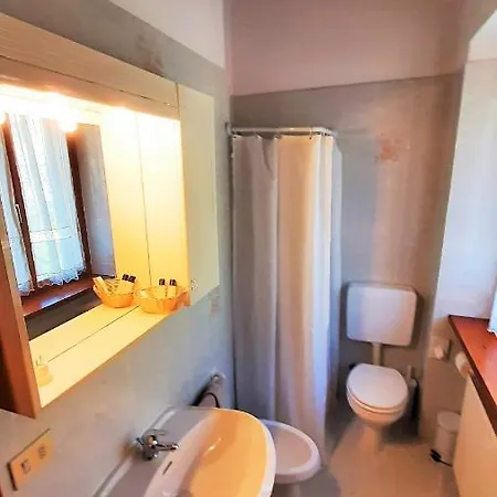 Feriehus Rustico Casetta Pia Malcesine