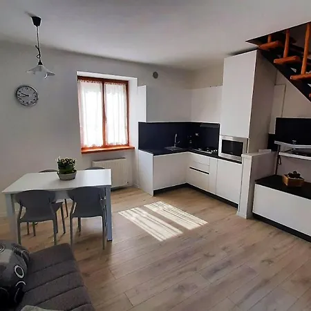 בית נופש Rustico Casetta Pia *